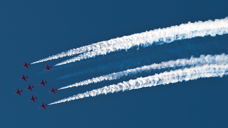 112_Radom_Air Show_Red Arrows na British Aerospace Hawk T1.jpg